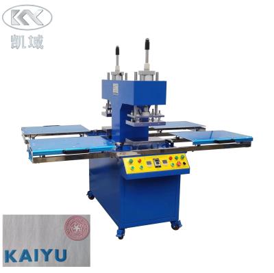 China 980KG Máquina semiautomática de relieve de tejido de silicona personalizable en venta