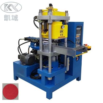 China Máquina de etiquetar silicone industrial 50T Máquina de fazer etiquetas de borracha para produção de vestuário de trabalho à venda