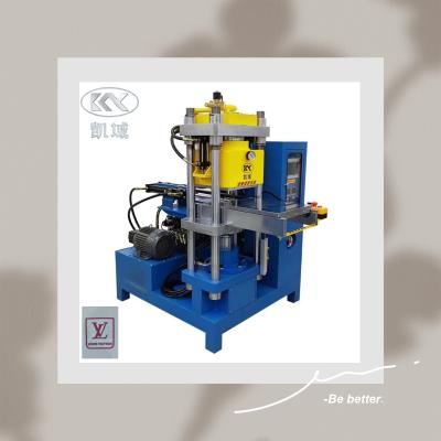 China Professional Silicone Label Machine Rubber Label Making Machine For Workwear Production zu verkaufen