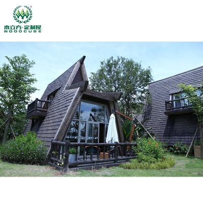 China Self-heating prefab luxury prefab wall and floor system attic house steel structure villa for pirate theme for sale