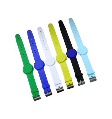 China Waterproof / Silicone Waterproof Wristband Waterproof Rfid Nfc Wristband 125khz 13.56mhz for sale