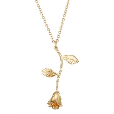 China Romantic Hot Sale Golden Rose Gold Plated Rose Flower Necklace Valentine's Day Gift Silver Pendant Rose Flower Necklace for sale