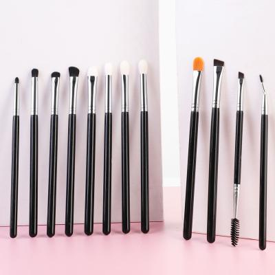 China Dropshipping Long Lasting Copper Tube Eyeshadow Makeup Brush Set Blend Customize Private Label Eyeshadow Brushes for sale