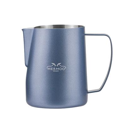 China Large Capacity Milk Frothing Pitcher 700ml/24 fl.oz 304 Stainless Steel  Milk Jug  Professional Milk Cup for Making Latte Coffee art Cappuccino for sale