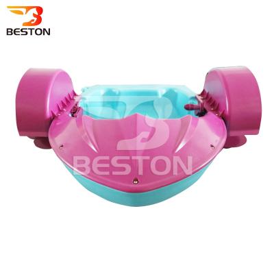 中国 Amusement kiddie rides small hand paddle boat / hand crank boat 販売のため