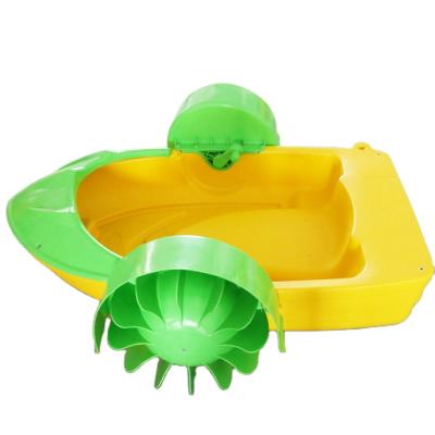 中国 Children Favorite Amusement Park big kids paddle boat / hand crank boat 販売のため