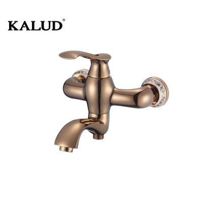 China Barless Modern Water Taps Bathroom Wall Mounted Chrome Bath Shower Mixer Taps Valve Basin Faucet Thermostatic Shower for sale