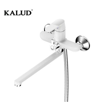 China Modern Metered Faucets Durable Using Low Price Bathroom Basin Sink Water Faucet for sale