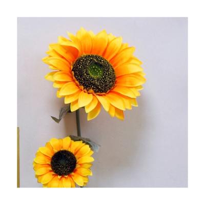 China High Quality Custom Wholesale Decoration Personalized Flower Backdrop Eco-Friendly Dried Flower Bouquet Mini With Long Life for sale