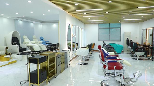 Verified China supplier - Guangzhou Huiyi Beauty Salon Supplies Co., Ltd.