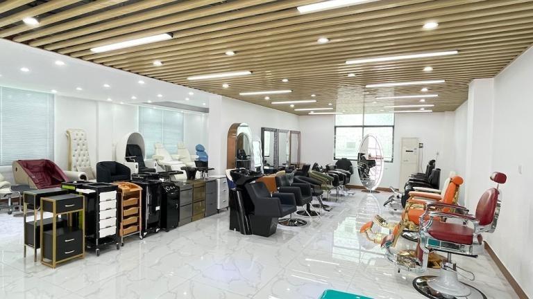 Verified China supplier - Guangzhou Huiyi Beauty Salon Supplies Co., Ltd.