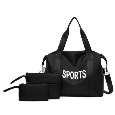 China 2021 Fashion Duffel Bag Set Custom Duffle Bag Sport Waterproof Gym Bag With Compartment for sale