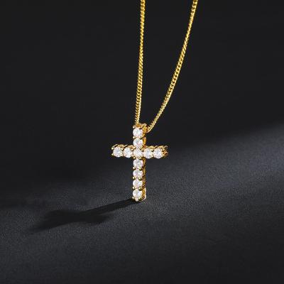 China 2021 Trendy Cross Pendant Necklace 18K Gold Plating Chain Brass Necklace For Women for sale