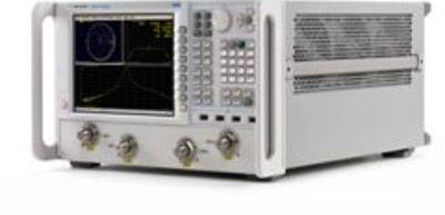 China Analizador de red práctico de 43.5GHz Agilent PNA, Keysight N5224A VNA en venta