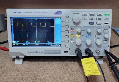 China 50 Mhz 2 Ch Digital Phosphor Oscilloscope TBS1052B Tektronix Digital Oscilloscope zu verkaufen