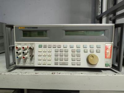 China Recycle Portable RS-232 Multifunktion Kalibrator Bank Multimeter Fluke 5520A zu verkaufen