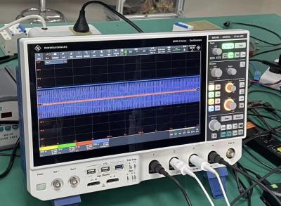 China Rohde y Schwarz MXO44 Osciloscopio digital 4 Canal 200 MHz en condiciones de trabajo completas en venta