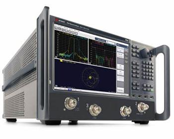 China Keysight N5225B Analisador de rede de microondas PNA 900 Hz a 50 GHz à venda