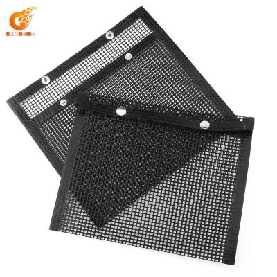 China Bq 3631 BBQ Accessories Easily Cleaned Reusable Stick Non PTFE Coated Fiberglass Cloth BBQ Grill Mesh Bag for sale