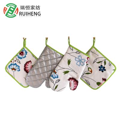 China Customized Heat Resistant Heat Resistant Cotton Oven Gloves Pot Holder Oven Gloves and Pot Holder Sets for sale