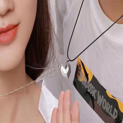 China Fashionable Custom Made Pendant Necklace Collier Homme Body Jewelry Colares Sterling Silver Couples Necklace 925 Jewelry Necklaces for sale