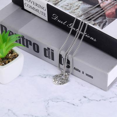 China Trendy Anniversary Gift Couples Necklaces Silver Chain Layer Heart Pendant Stainless Steel Tasty Jewelry Necklace For Husband for sale