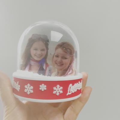 China Europe Crystal Snowball Music Christmas Music Led Snow Globe for sale