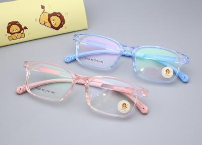 China Niños deportivos rosados con gafas TR y gafas con marco de silicona LF 2156 en venta