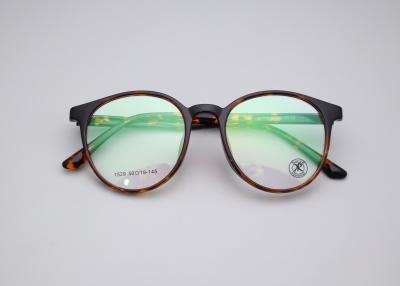 China Tr90 Cuadro de gafas Cuadro de plástico Piernas metálicas para hombres y mujeres en venta