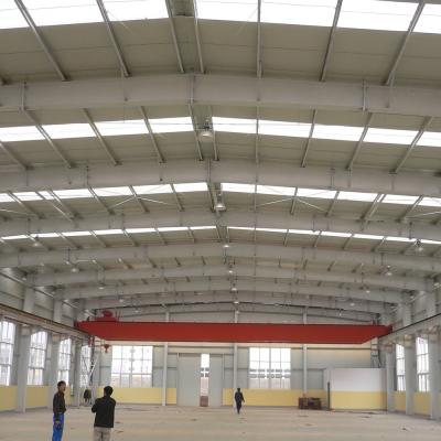 China Pre-ontworpen, op maat gemaakte staalframe Gebouw Prefab Constructie Epoxyverf Te koop