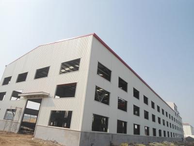 China Edifícios pré-fabricados de aço de estrutura metálica de alta resistência com projeto personalizado à venda