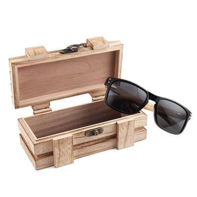 China Retro Handmade Rustic Shades Storage Box Wooden Sunglasses Crate Wooden Box Nesting Storage Case for sale