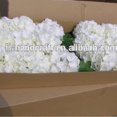 China Polyester Bud / Leaves Artificial White Hydrangea For Wedding Holiday Party Favors for sale