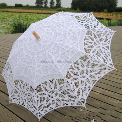 China Victorian Handmade Wedding Party Fan Hand Umbrella Lace Parasol Cotton Bridal Decoration for sale