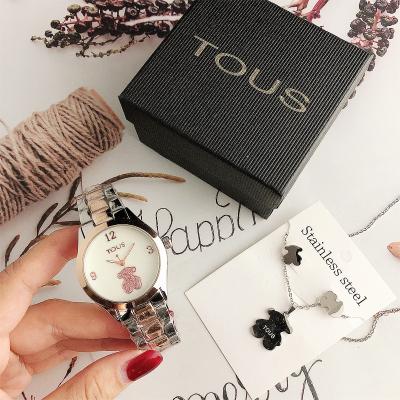 China Non-specific luxury women's watches bracelet set starry ladies women watch casual leather quartz wristwatch set for sale