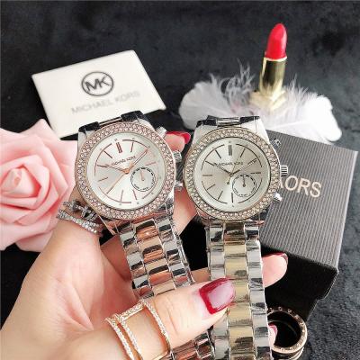 China Highest quality goods unisex couples watches for men watch strap design wrist watch wholesale at good price for sale