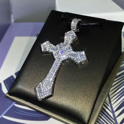 China FASHIONABLE KYNL0472 Exquisite Crucifix Shape 3A White Zircon Necklaces For Women for sale