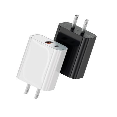 China Household Electrical Appliances US PIN 20w USB and Type c PD fast charger power adapter for cellphone for sale