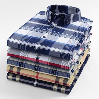 China Polyester / Cotton Fashion Plaid Casual Men's Shirt for sale