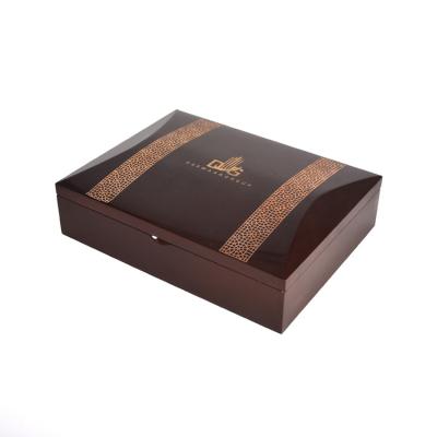 China Customized Big Size Craft Dates Mid-east Wooden Box Sweet Chocolate Packaging Box for sale