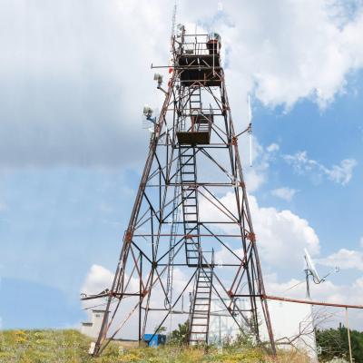 China 20m Galvanized Steel Structure Lattice Mast Observation Tower with Platform Te koop