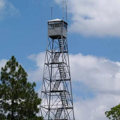 中国 Self-support Galvanized Steel Lattice Mast Structure Observation Tower with Platform 販売のため