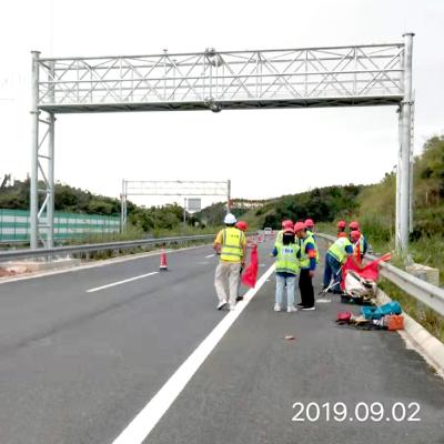 China El gran escala Q345 galvanizó el marco de acero para las instalaciones del tráfico en venta