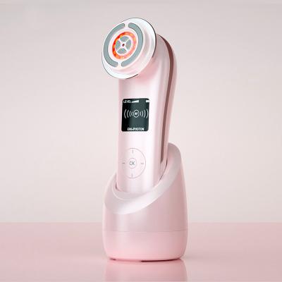 China Wrinkle Remover Home Beauty Device RF Skin Rejuvenation Wrinkle Removal Face Lifting Device for sale