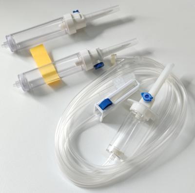 Cina 10/15 gocce/ ml Infusione IV Medica Set di goccioline per somministrazione di liquido Set di infusione per somministrazione IV sterile in vendita