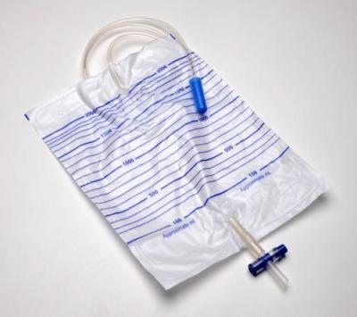 China 750ml 1500ml 2000ml PVC film T-tap Outlet Disposable Medical Urology Urine Drainage Bag with anti-reflux valve en venta