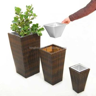 China PE Rattan Traditional Cheap Planter With Indoor Plastic Garden Planter Used Patio Furniture for sale