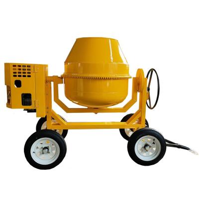 China 300L 4 wheels Diesel Concrete Mixers cement with engine for sale en venta