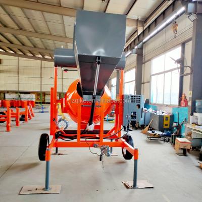 China Portable diesel Automatic Concrete Mixer Self loading hopper machine Te koop