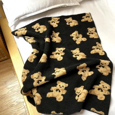 China Good Quality Warm Personalized Pillow Blanket Baby Wrap Blanket Soft Blanket for sale